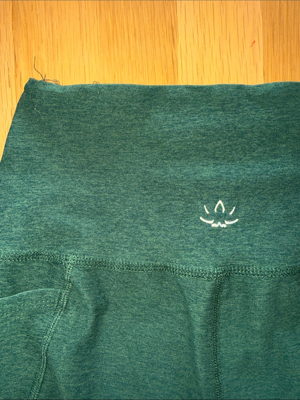 Beyond Yoga Forest Green High-Rise Ponte Leggings with Pockets - Picture 5 of 7